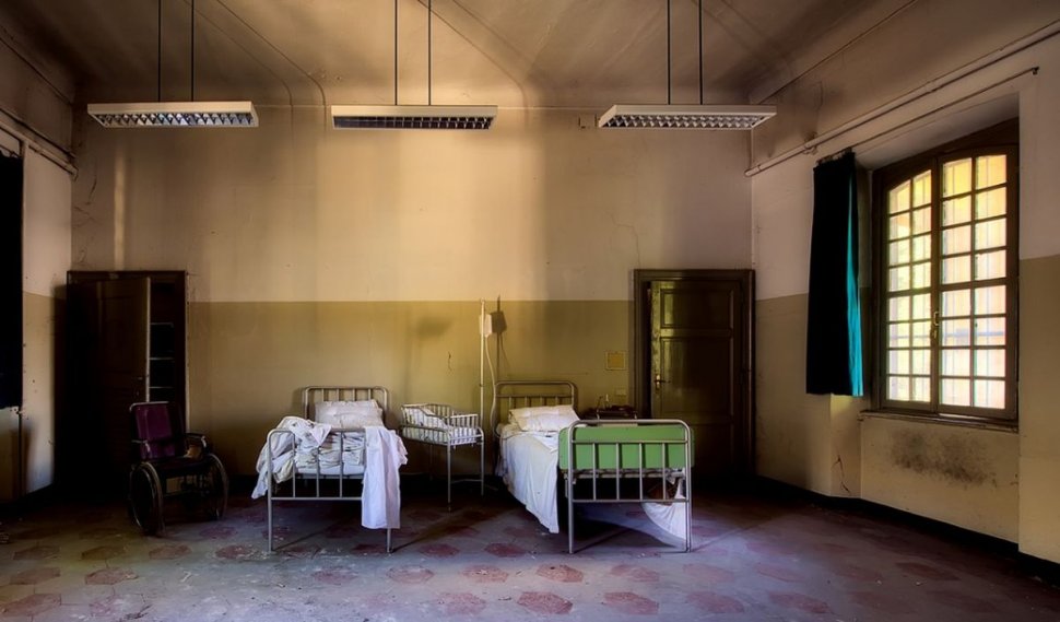 Criză la Spitalul din Galați: Peste 50 cadre medicale cu COVID, internările blocate