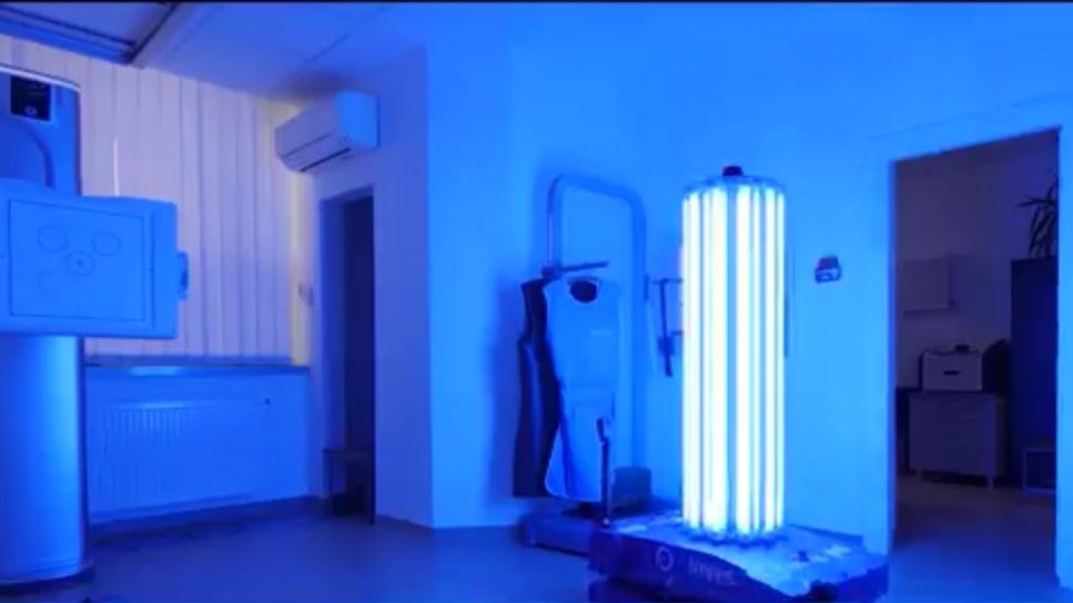 Spitalul din Bucureşti care a primit ca donaţie un robot de sterilizare 