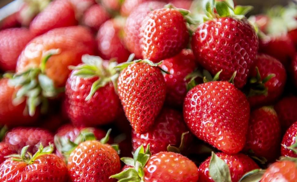 Cele mai toxice fructe de pe rafturile magazinelor. Evită-le dacă vrei să nu ai probleme de sănătate! Experții avertizează 671562