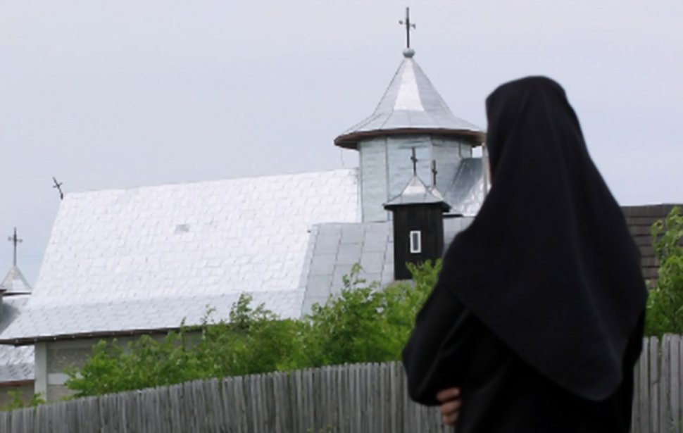 Focar de coronavirus la o mănăstire. 12 călugăriţe au murit într-o lună! ”S-a împrăştiat ca un foc”