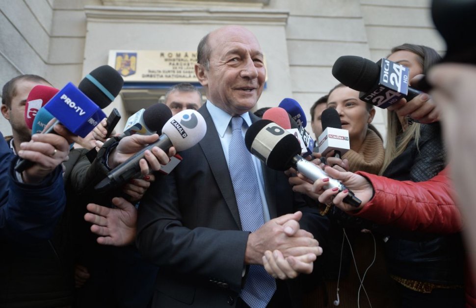 Traian Băsescu, decizie de ultimă oră: ”Sunt hotărât să candidez la Primăria Capitalei. Nu sunt lacheu. Ei vor fi responsabili dacă Firea rămâne primar”