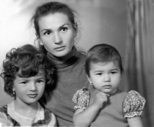 De nerecunoscut! Cum arăta Maria Băsescu înainte să-l cunoască pe Traian Băsescu și ce job neașteptat avea 672972