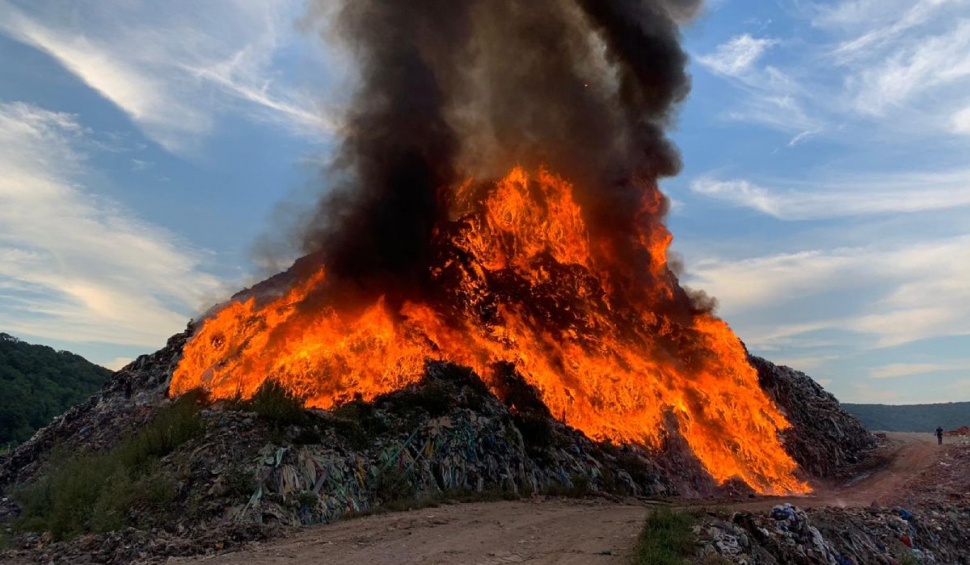 Iridex Group, reacție după incendiul uriaș din Chitila: "Stația de sortare a deșeurilor nu aparține societății noastre"