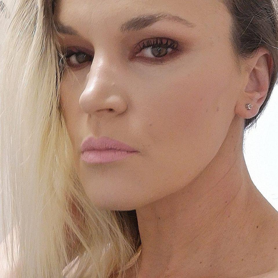 Româncă din Marea Britanie, apel pentru găsirea unui "bărbat atrăgător" cu care a flirtat într-un Lidl: "Cine și unde ești?" 674919