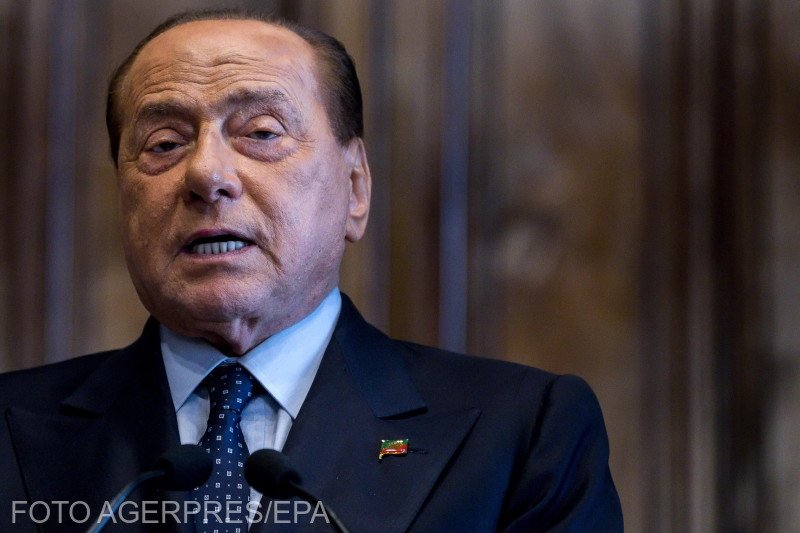 Detalii despre starea de sănătate a lui Berlusconi, infectat cu COVID. Medicul: ”Faza este delicată”