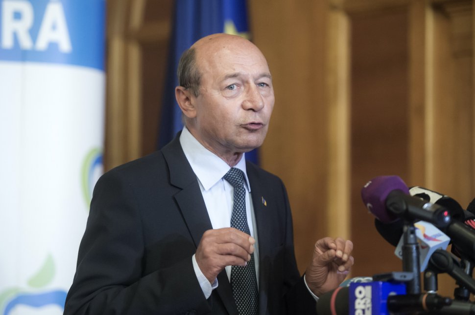 Băsescu, atac la Orban: ”Dacă PNL pierde alegerile te scot în şuturi de la Palatul Victoria şi te las fără serviciu”