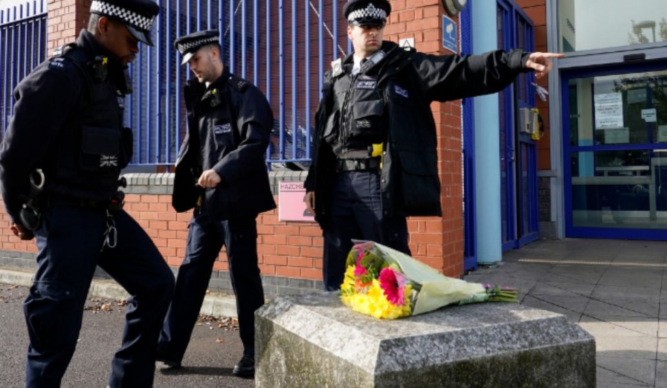Polițist britanic, ucis de suspectul căruia îi lua temperatura pentru COVID-19. Suspectul, cunoscut ofițerilor anti-terorism