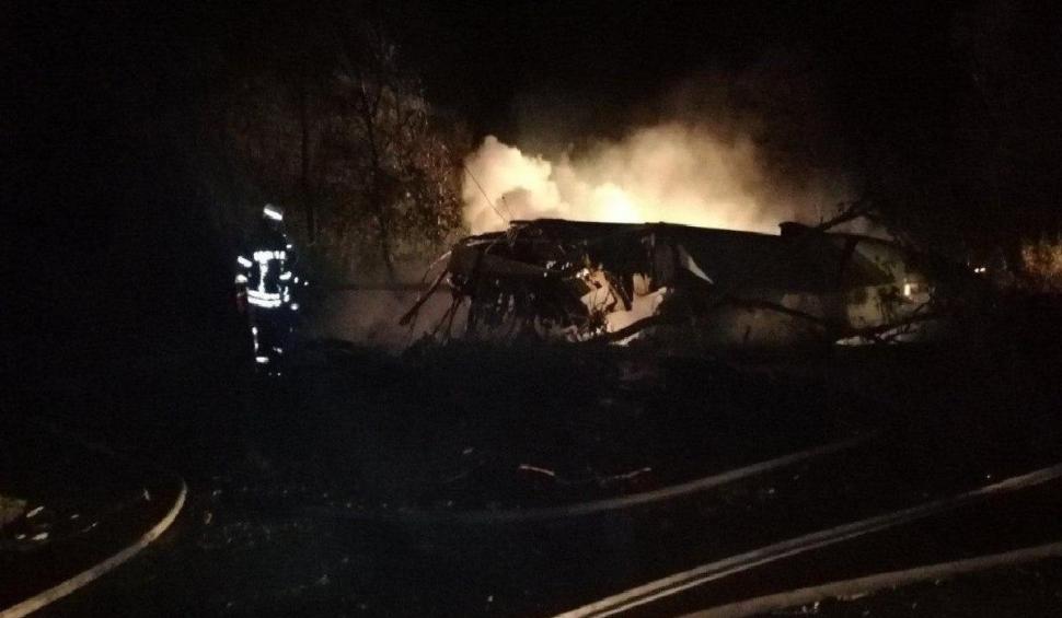 Tragedie aviatică în Ucraina. Zeci de morți după ce un avion militar s-a prăbușit în estul țării 678574