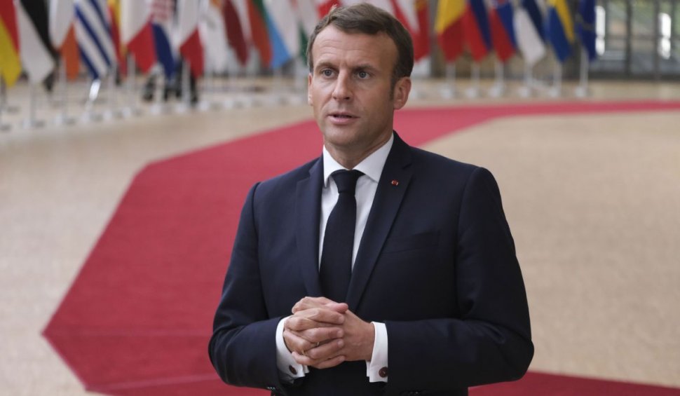 Emmanuel Macron, președintele Franței: "Criza COVID-19 va exista cel puțin până vara viitoare"