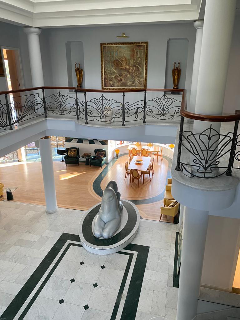 Imagini cu vila de la Izvorani înainte de a lua foc. Cum arăta casa în care a locuit Irinel Columbeanu 682265