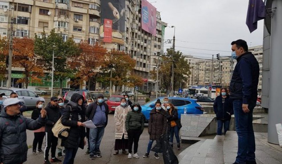 Asistaţii sociali din Ploieşti sunt revoltaţi că primarul i-a chemat la curăţenia generală din oraş
