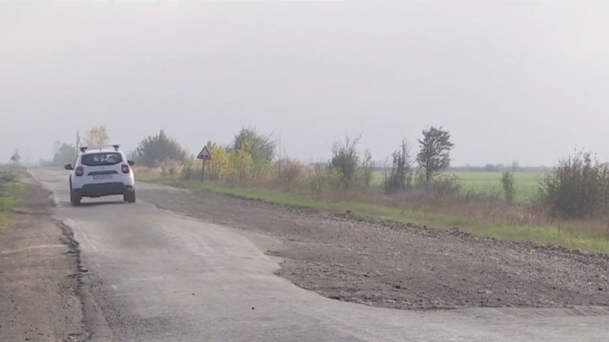 Un drum naţional din Vrancea, un real pericol pentru şoferi. Ce spun reprezentanţii Direcţiei Regionale de Drumuri şi Poduri