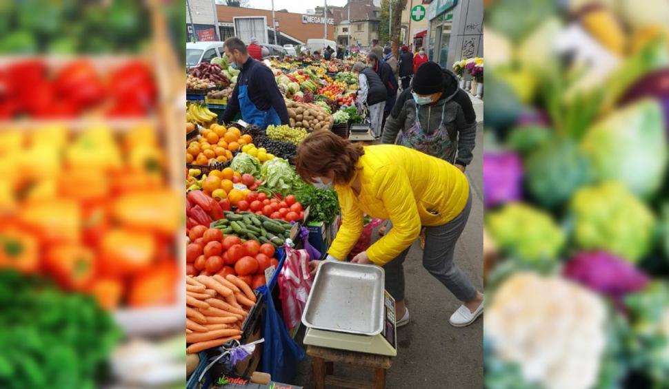 Primul ministru care se laudă că şi-a făcut cumpărături la piaţă, după ce Guvernul a închis pieţele 683978