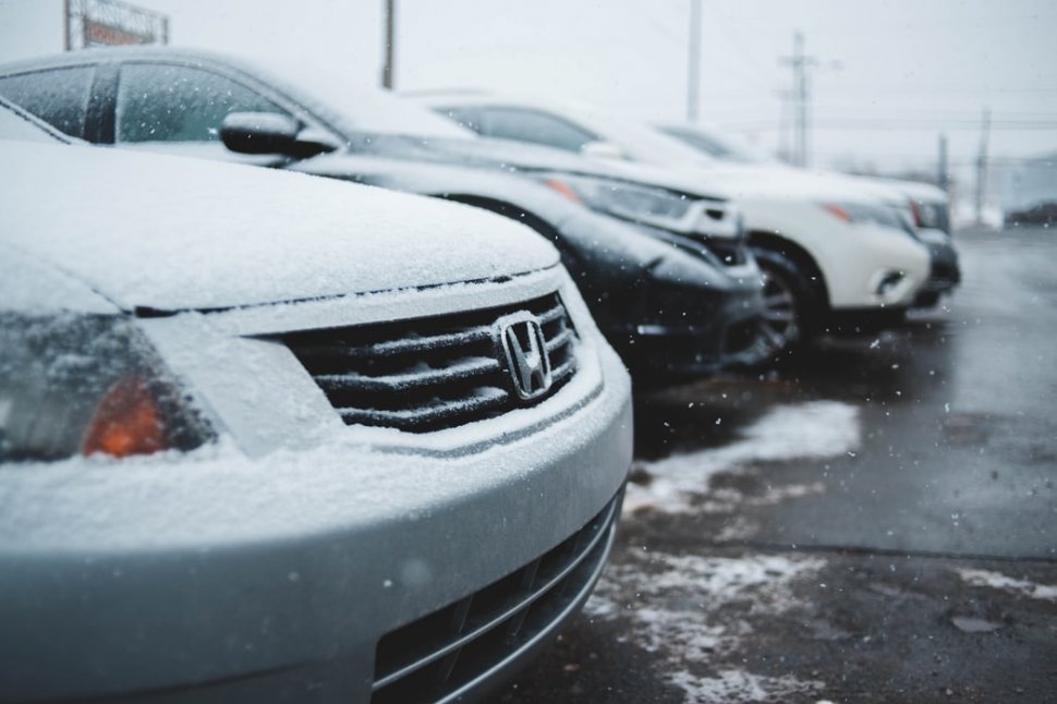 Cum să te asiguri că mașina ta va trece iarna cu bine