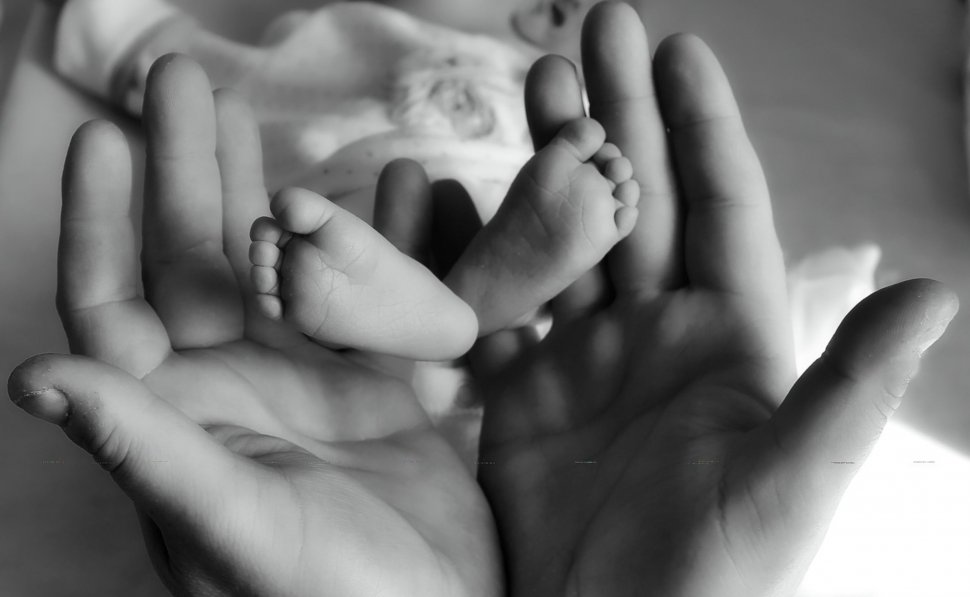 Doi bebeluși cu coronavirus au fost internați la Maternitatea Bega din Timișoara