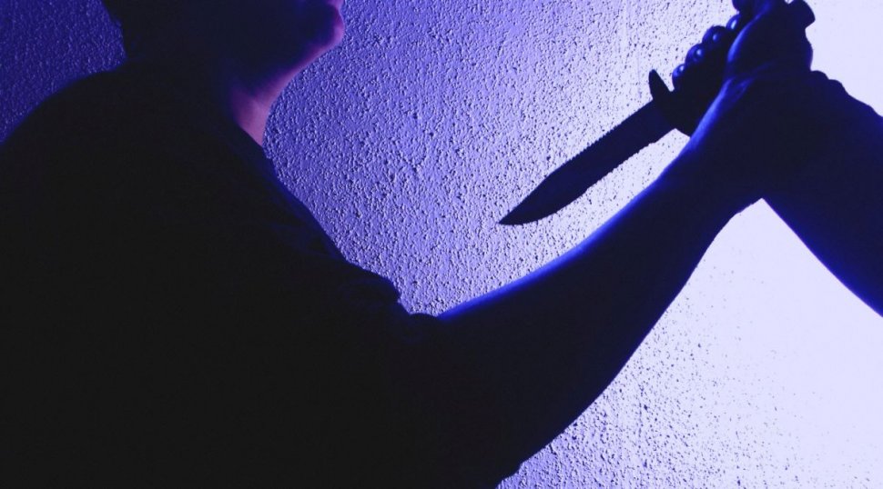 Un adolescent român a fost înjunghiat cu un cuţit în plină stradă, în Spania