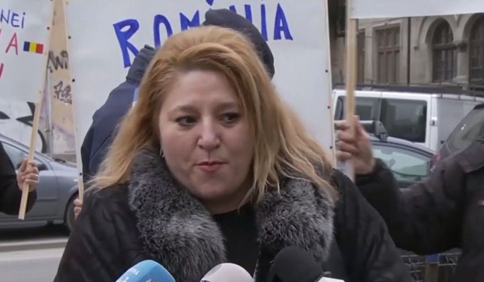 Răsturnare de situație. Diana Șoșoacă dă în judecată Ministerul Sănătății, DSP București și Senatul României 