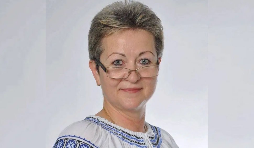 Simona Drăghincescu, prefectul judeţului Brăila: "Dacă tulpina din Marea Britanie trăiește cât Regina, am pus-o”