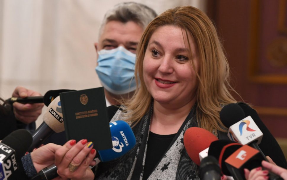 Diana Șoșoacă a fost întrebată dacă vrea să fie președintele României. Ce a răspuns senatoarea AUR