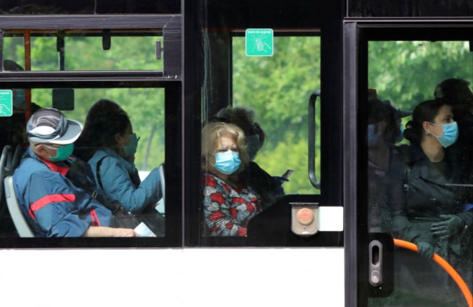 O tânără din Galați s-a plimbat cu autobuzul deși știa că este infectată cu noul coronavirus