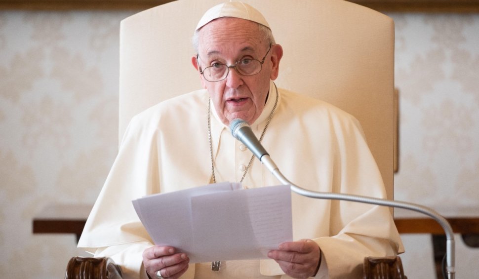 Papa Francisc se vaccinează săptămâna viitoare: "Există o negare sinucigașă pe care nu știu să o explic"