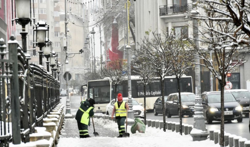 Prognoza meteo ANM: Un strat de zăpadă de 15 centimetri se va putea depune în București