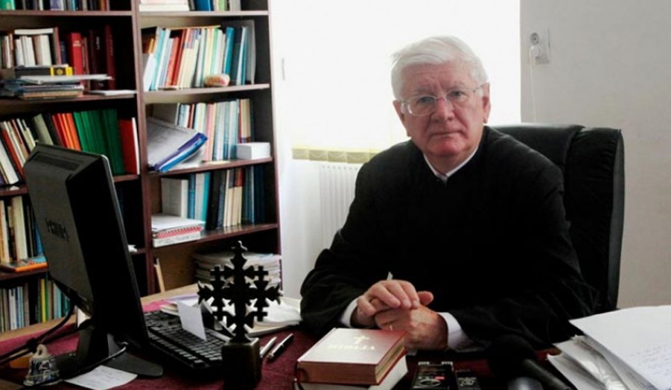 A murit părintele academician Mircea Păcurariu, cel mai mare istoric al Bisericii Ortodoxe Române