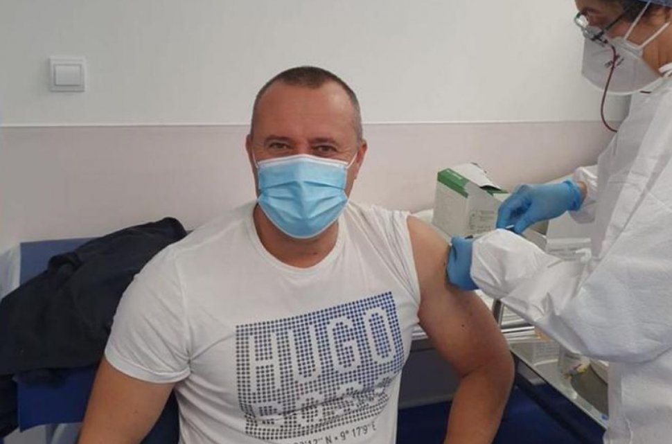 Un primar din Călărași a sărit peste rând și s-a vaccinat împotriva COVID-19: ”Nu m-a interesat să iau locul la nimeni, chiar nu e cazul”