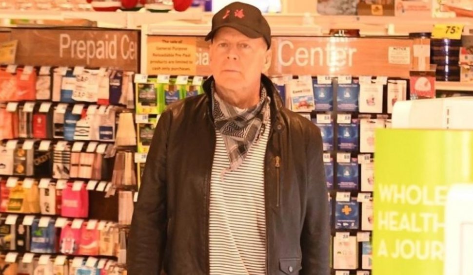 Bruce Willis a fost dat afară dintr-o farmacie după ce a refuzat să poarte mască de protecție