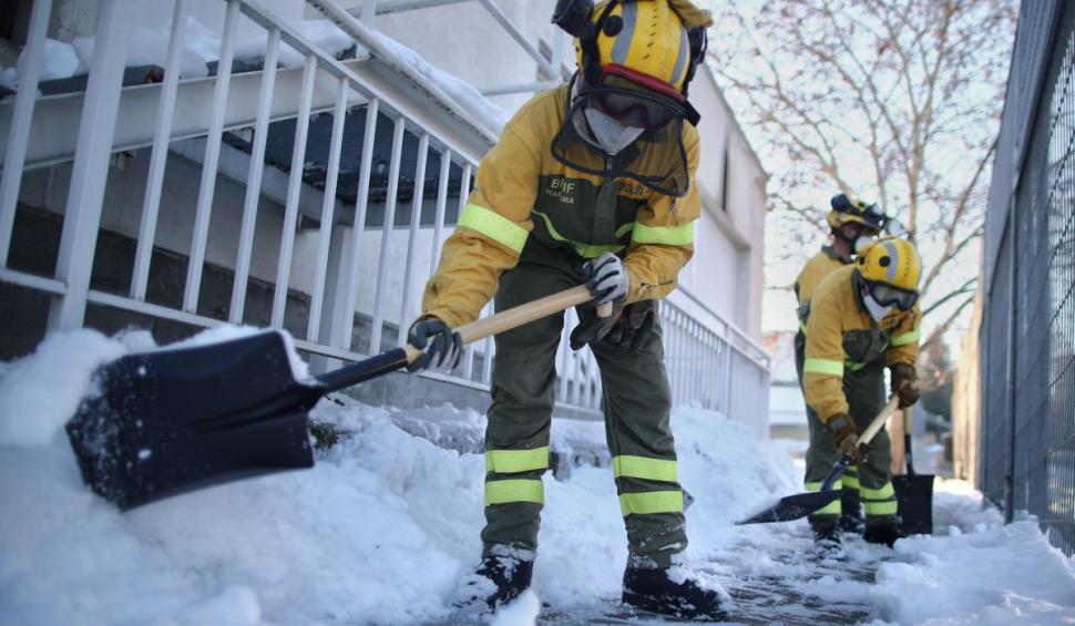 Spania, pustiită de frig polar şi vânturi de 100 de kilometri pe oră. Avertismentul Ministerului de Externe 691140