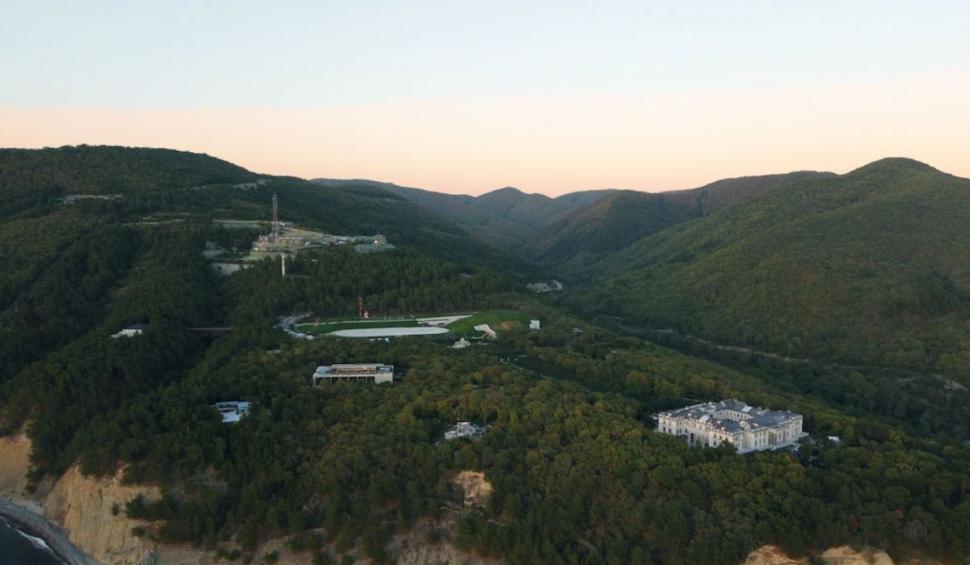 Imagini cu palatul secret al lui Vladimir Putin de la Marea Neagră 691634