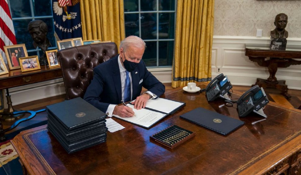 Modificări făcute de Joe Biden în Biroul Oval. Dispare butonul de Coca-Cola a lui Trump