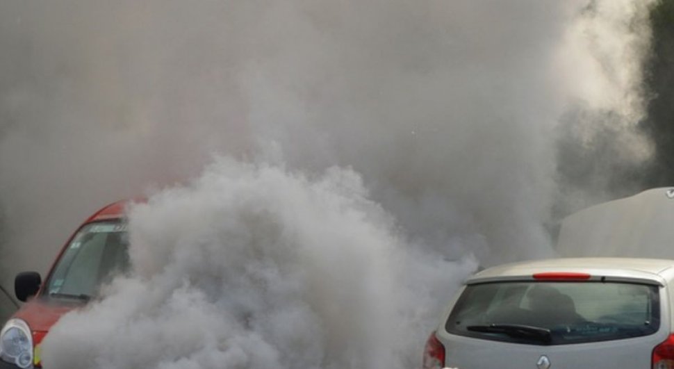 Poluare masivă în București. Reprezentanții de la Mediu dau vina pe trafic