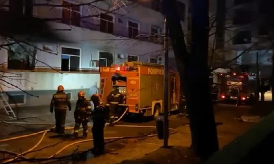 Incendiul de la Institutul ”Matei Balș”, în imagini. Patru oameni au murit carbonizați 692723