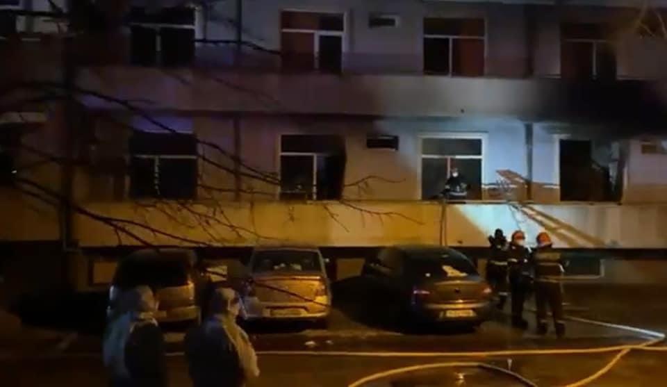 Incendiul de la Institutul ”Matei Balș”, în imagini. Patru oameni au murit carbonizați 692725
