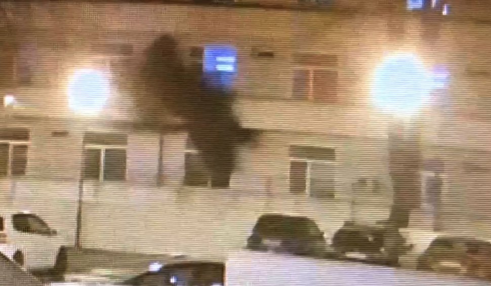 Momentul în care a izbucnit incendiul de la Institutul Matei Balş, filmat de o cameră de supraveghere