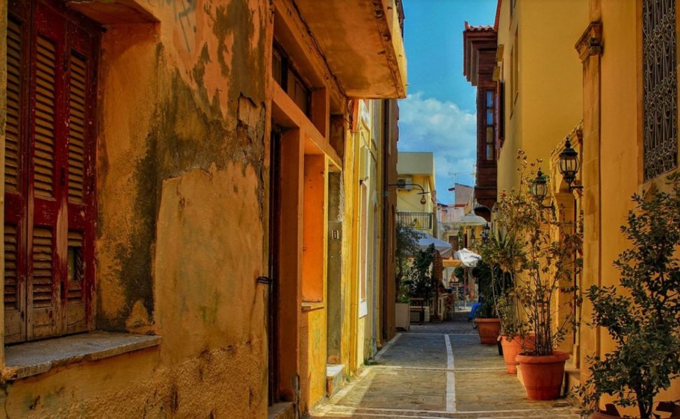 Un oraș din Italia oferă case vechi la 1 euro