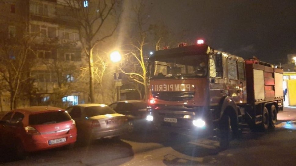 Alertă într-un cartier din Buzău! Locatarii unui bloc au simțit miros de gaz și au alertat pompierii