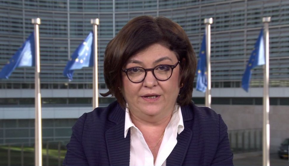 Adina Vălean, despre obligativitatea paşaportului COVID-19: "Există o majoritate în Uniunea Europeană care este împortiva paşaportului de vaccinare"