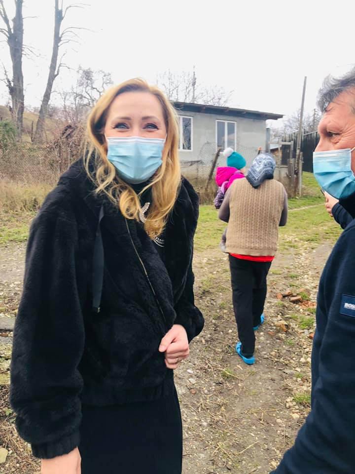 Primarul Elena Lasconi anunță că va demola cotețele din Câmpulung Muscel 694120