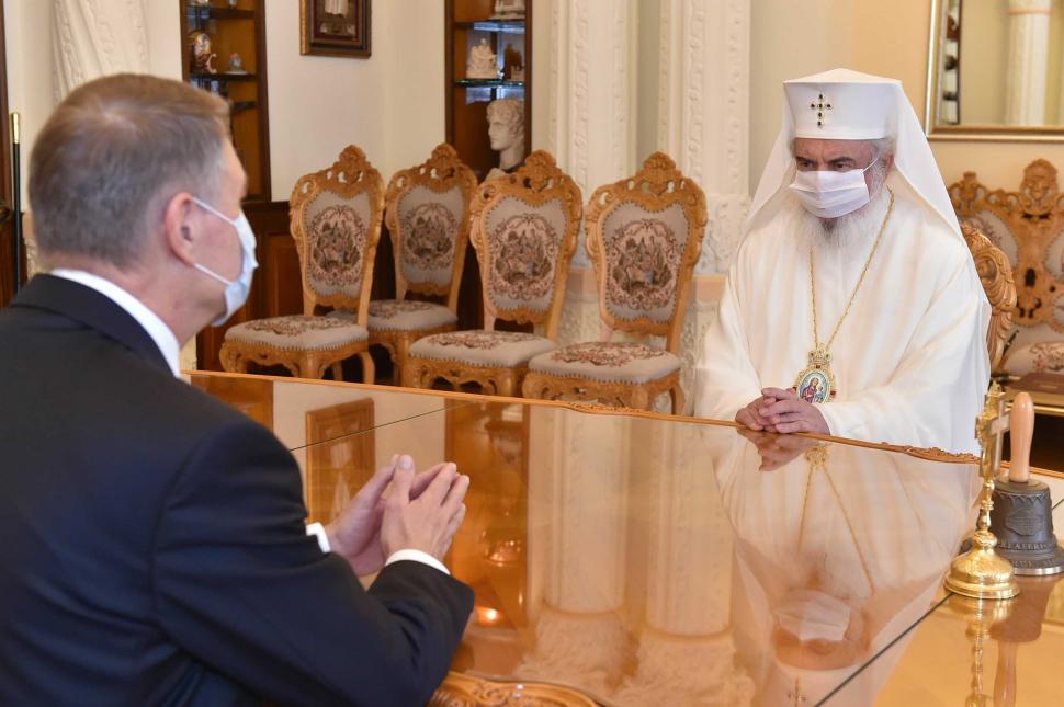 Preafericitul Părinte Patriarh Daniel s-a întâlnit cu Președintele Klaus Iohannis 695184
