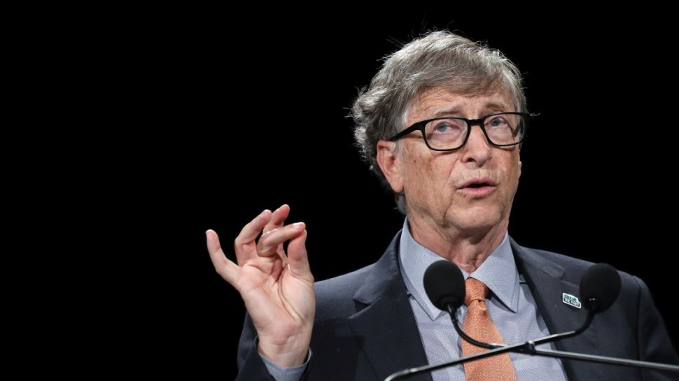 Bill Gates: Țările bogate ar trebui să treacă pe carne 100% sintetică! Care este motivul afirmației