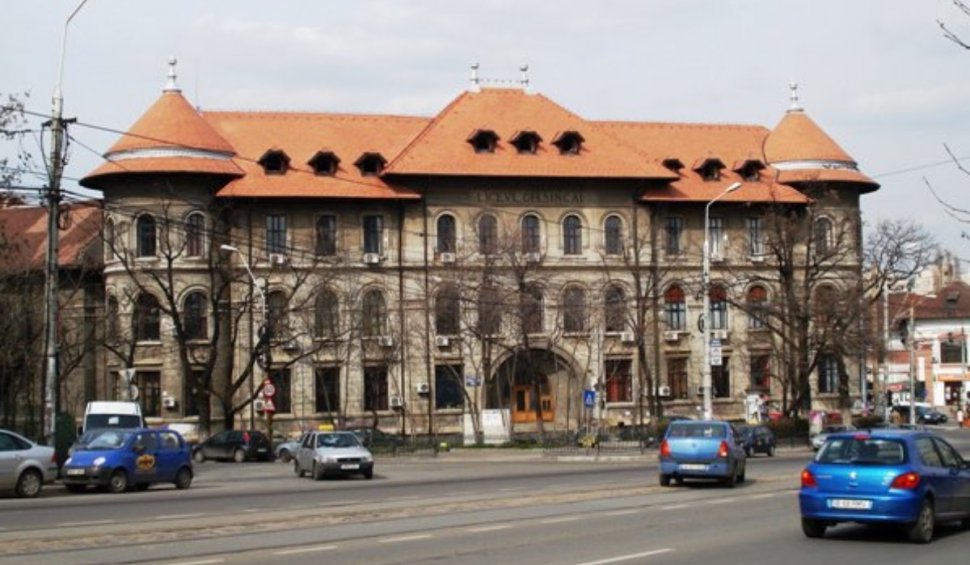 Judecătorii au respins cererea Primăriei Sectorului 4 de evacuare a Colegiului Naţional "Gheorghe Şincai"