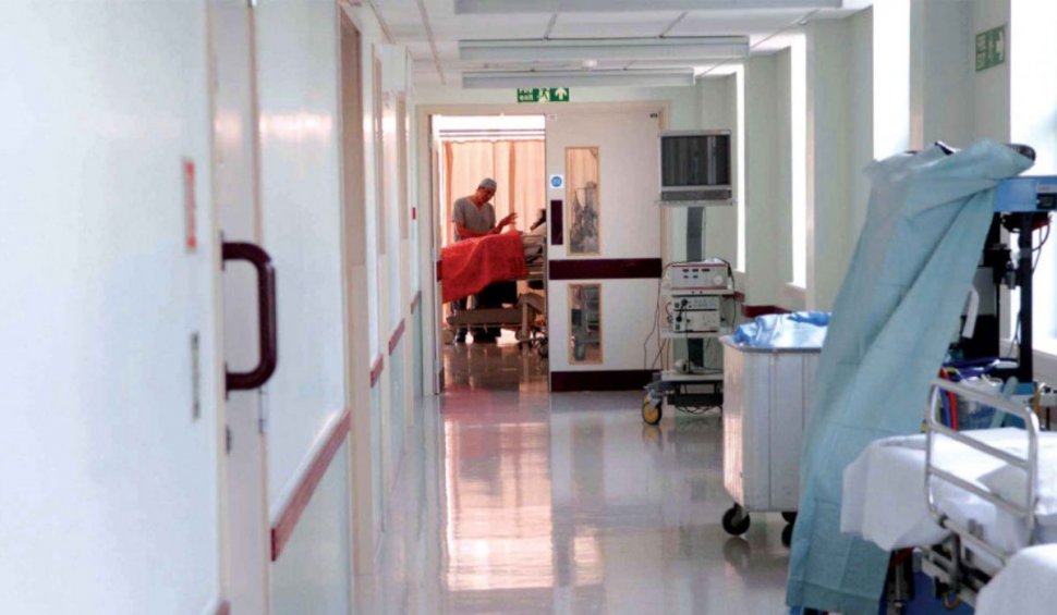 Un băiat de 15 ani, din Constanţa, a ajuns în comă profundă la spital, după un pumn de la un tânăr care face kickboxing