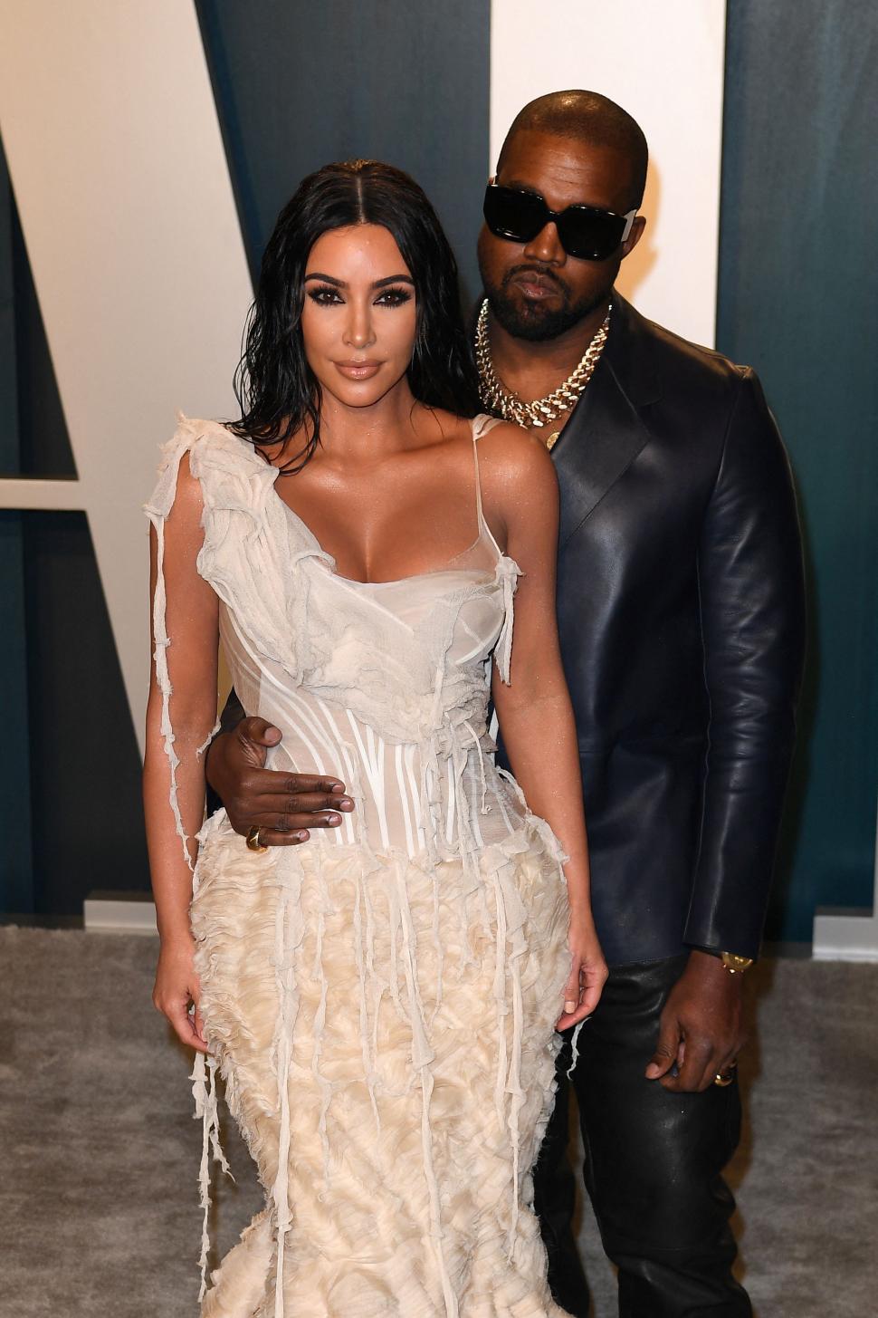 Kim Kardashian a cerut divorţul de rapperul Kanye West 695746
