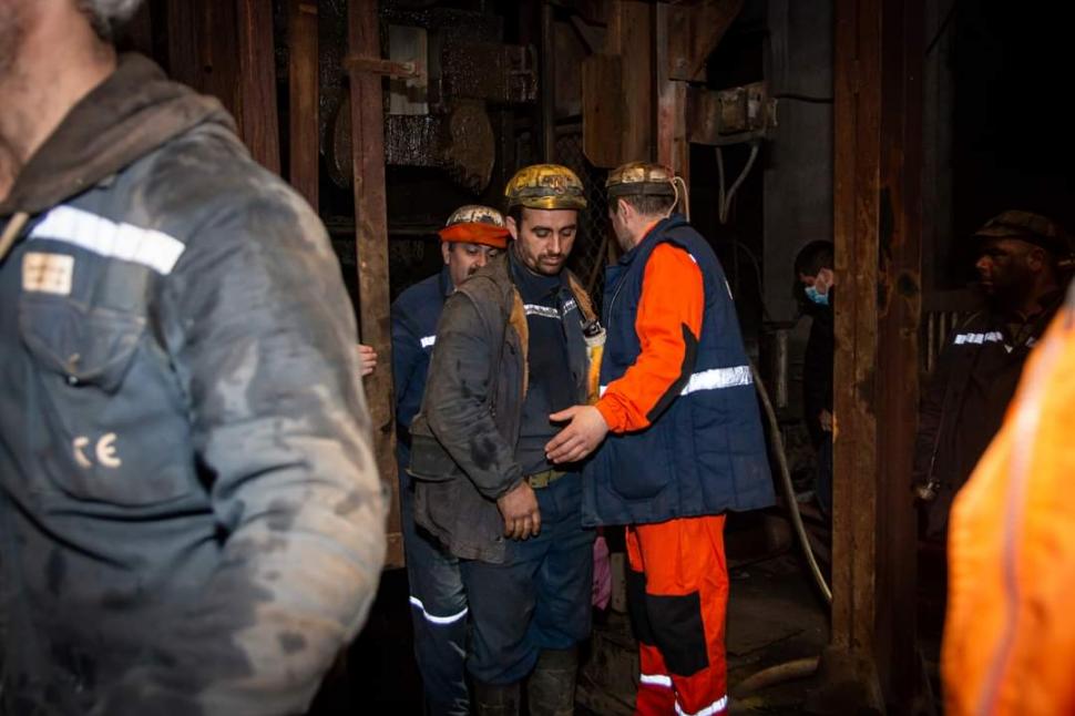 Accidentul care l-a marcat pe viață pe un miner de la Lupeni: "Un coleg a murit în fața mea și eu nu puteam face nimic" 695990