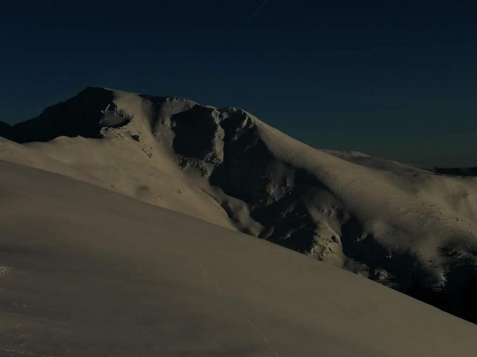 Record spulberat, în Munții Parâng. Niciodată nu a mai fost înregistrată această temperatură la staţia meteo 696043