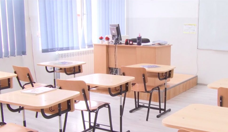 Directoare de liceu din Bistrița, pusă sub control judiciar pentru delapidare: Făcea cumpărături personale din banii școlii