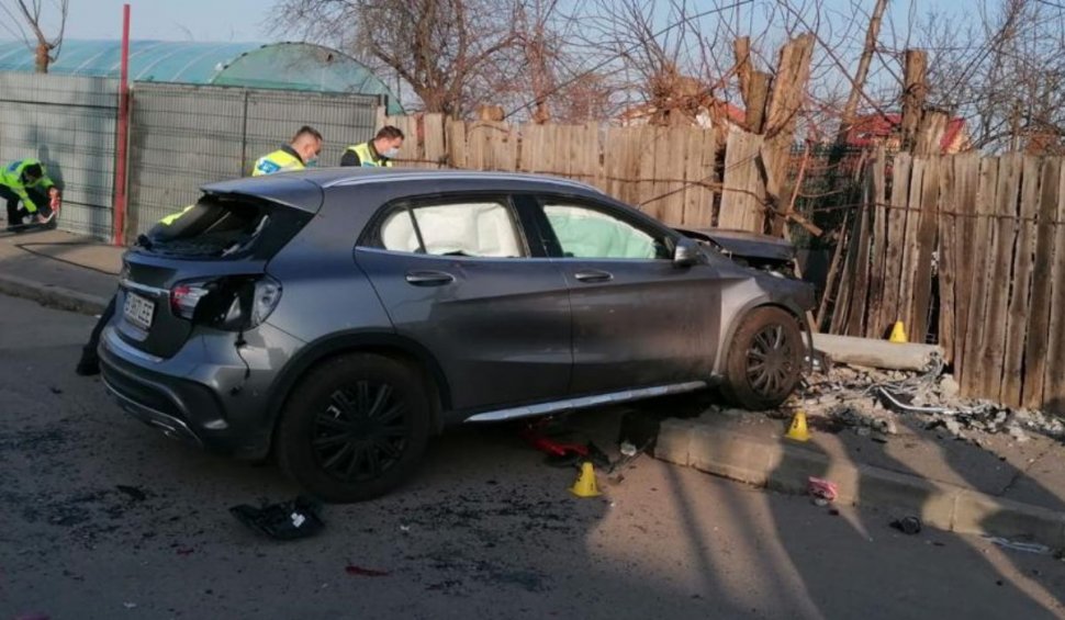 Două fete au murit spulberate pe trotuar de o maşină, în cartierul Andronache din Bucureşti