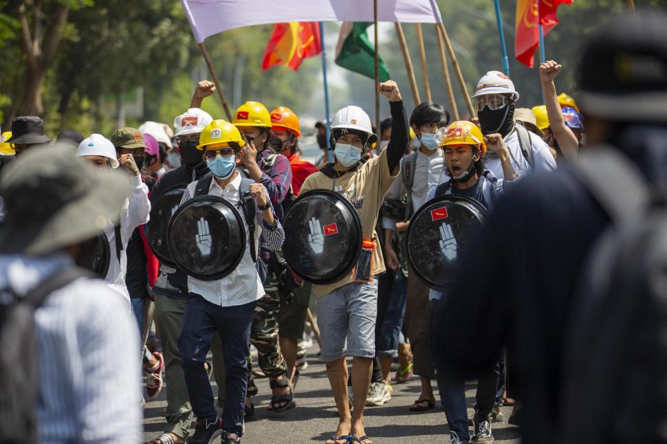 Represiune sângeroasă după lovitura de stat: poliția din Myanmar a deschis focul și a ucis cel puțin 18 oameni 696935